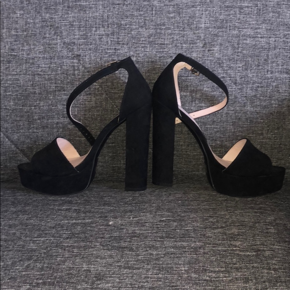 Black Platform Chinese Laundry Sandals